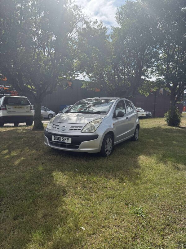 Nissan Pixo Visia - Image 4