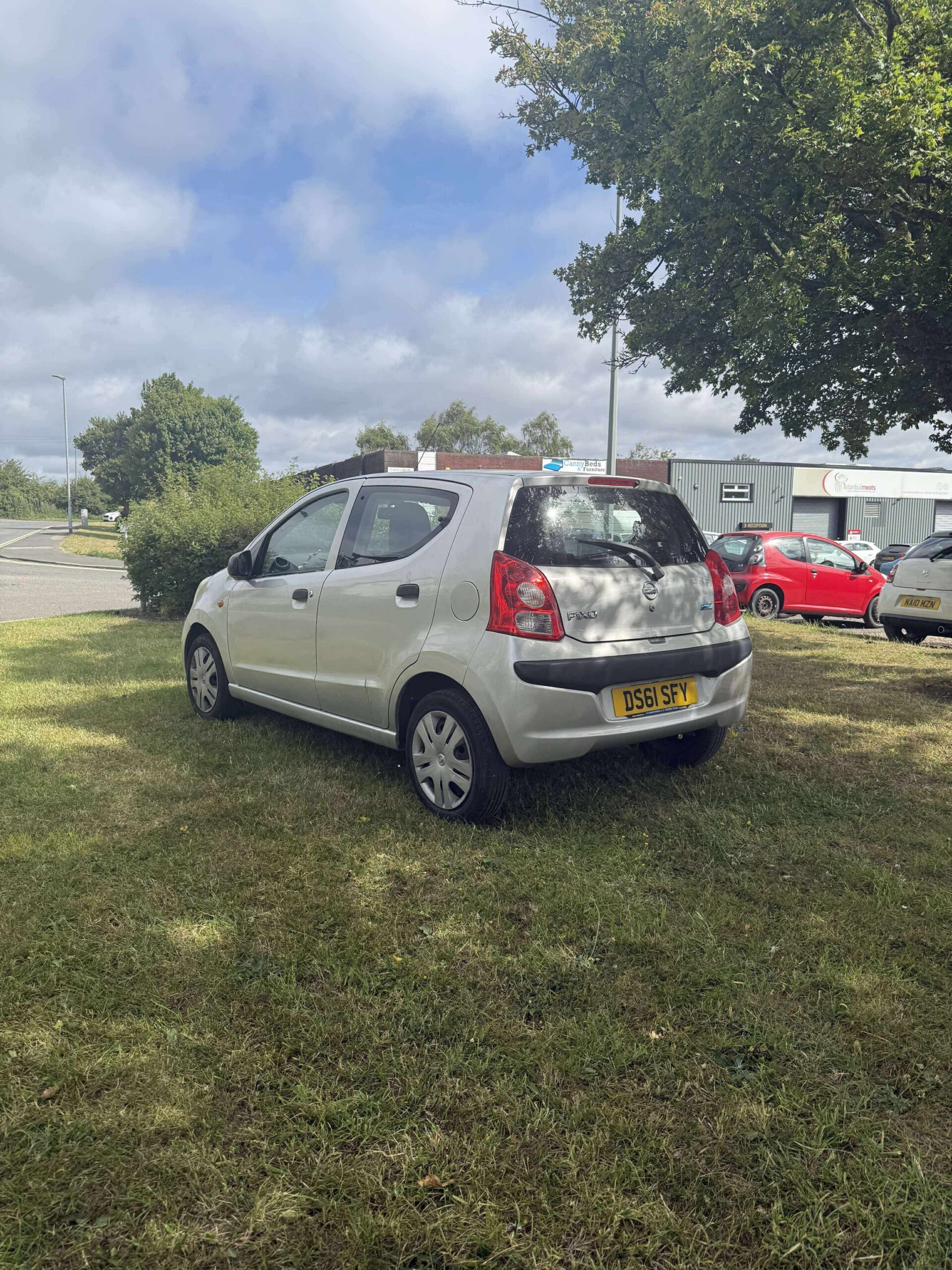 Nissan Pixo Visia
